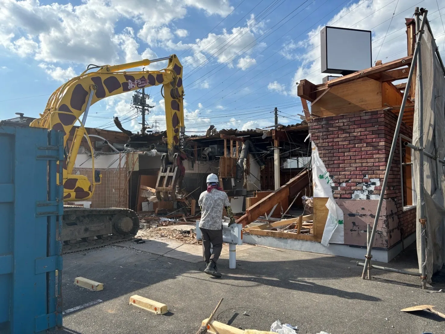 牛丼チェーンS屋解体工事