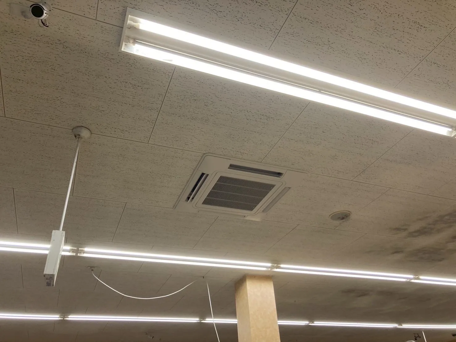 天井カセット型エアコン取付