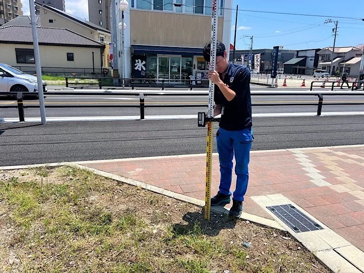 安城市で敷地測量させて頂きました。